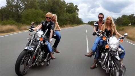 rencontre femme qui aime la moto|Sites de rencontres pour motards célibataires : notre sélection